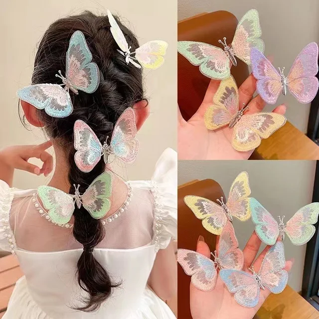 Fluttering butterfly hairclip