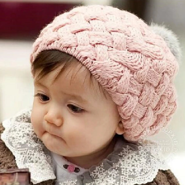 Thick woollen beret cap with pompom