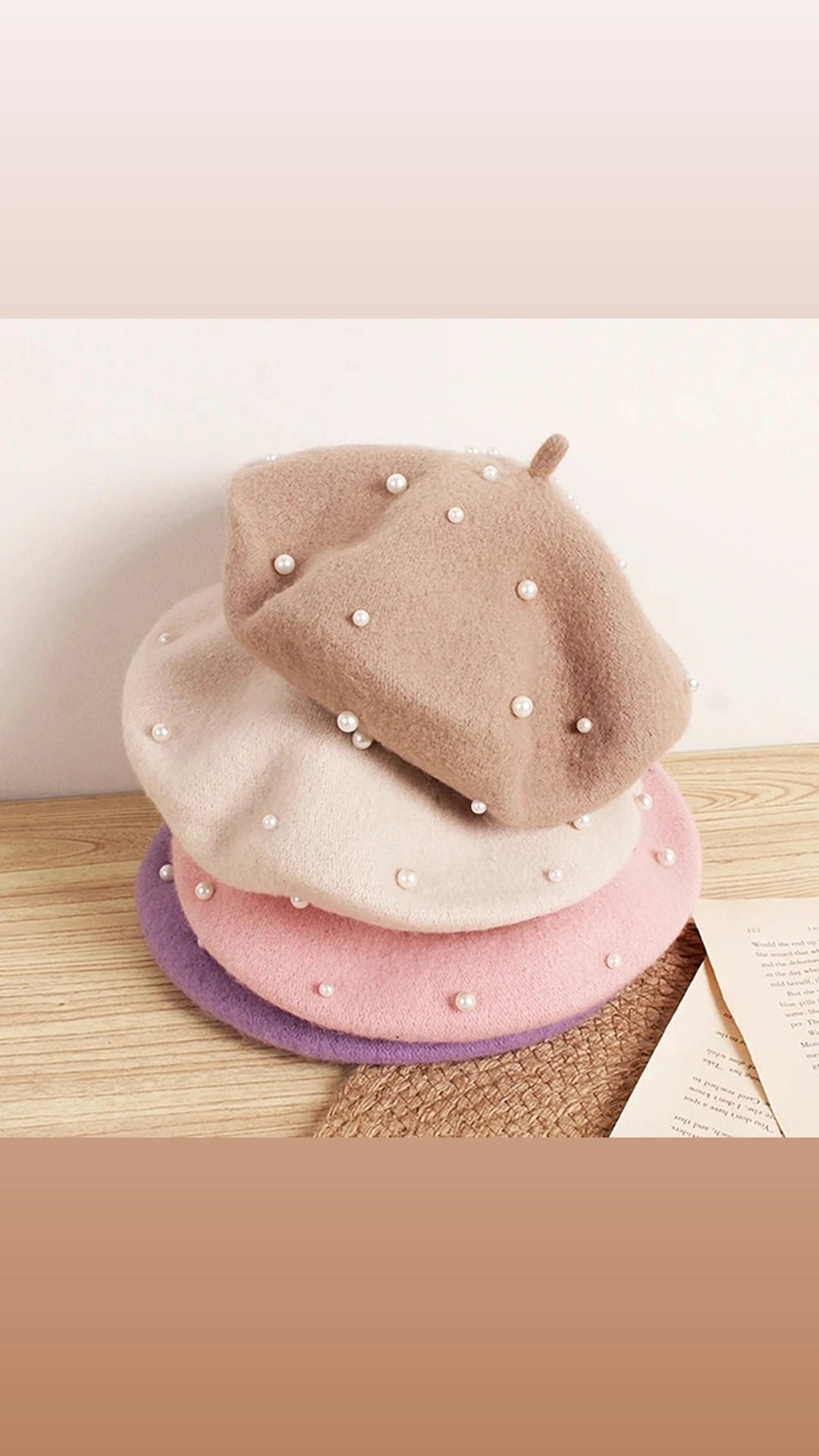 Beret cap with pearls