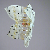 Large retro bow clutcher