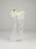 Organza fascinator bow with flowers