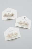 LUCK silver Pearl and rhinestone Flower Hair Pin