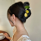 Durian stem metal clutcher