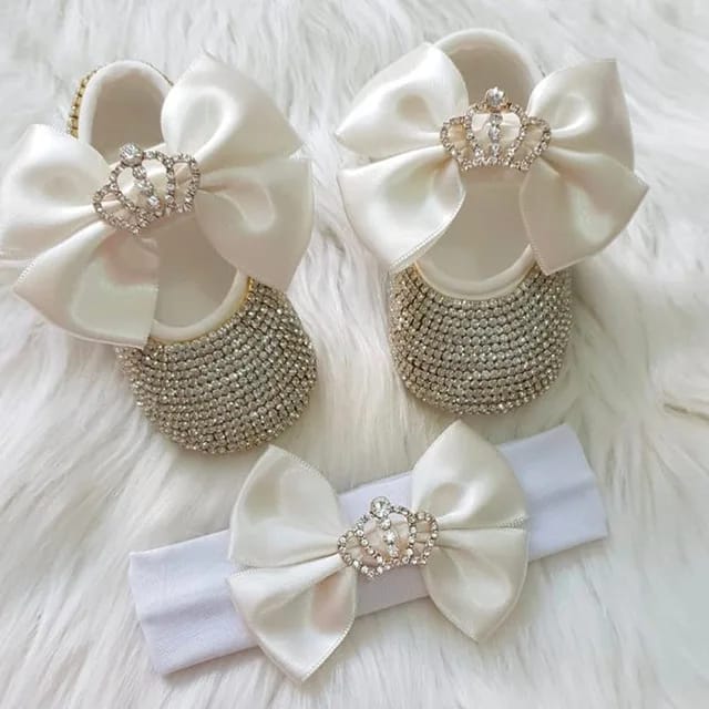 Headband and rhynestone booties - ivory