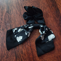Dual Bow Scrunchies with Retro Print