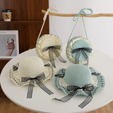 Beach hat with lace and matching bag