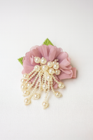 Flower with pearls fascinator hairclip