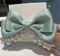 big bow with 2 pearls line