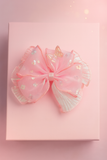 Crinkled bow fascinator hairclip