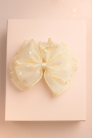 Crinkled bow fascinator hairclip