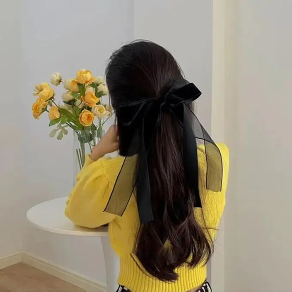 Black organza bow buckle