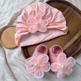 Newborn gift set - socks and turban cap
