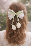 Medium fascinator lace tulip bow