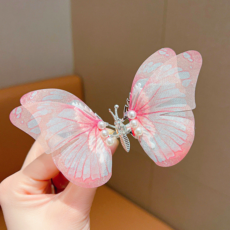 Fluttering butterfly hairclip