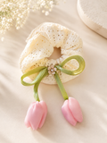 Tulip bow lace scrunchie