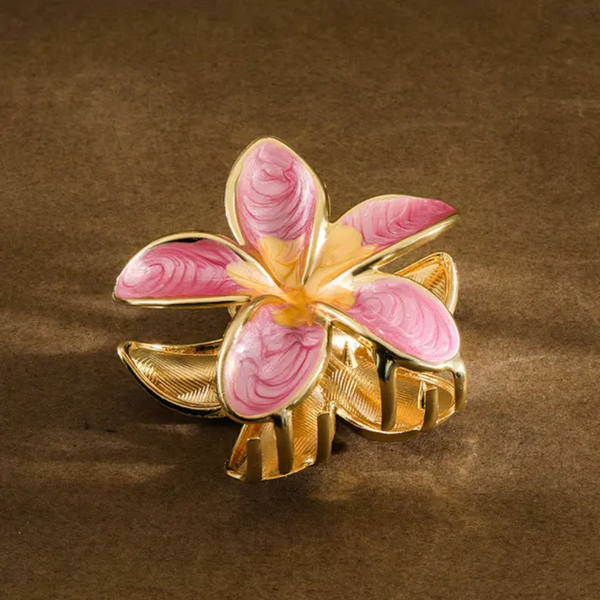 Small flower Clutcher