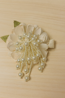 Flower with pearls fascinator hairclip