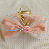 Large organza bow clutcher