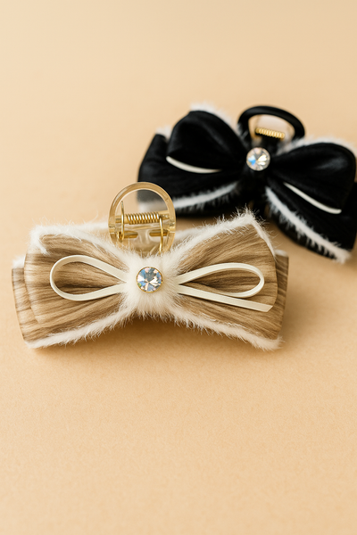 Large plush bow clutcher