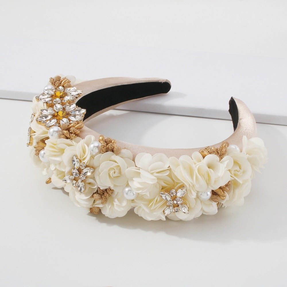 Flower bunch embellished forest hairband